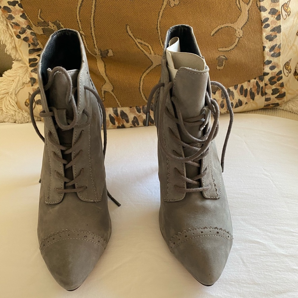 Kurt Geiger grey suede ankle boots